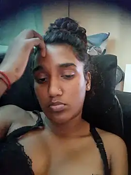 Snapshot of indianpink_lips chatting on 04-01-26, 02:14 indianpink lips online show from 04-01-26, 02:14