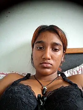 Snapshot of indianpink_lips chatting on 03-12-26, 12:09 indianpink lips online show from 03-12-26, 12:09