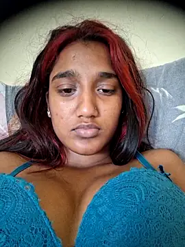 indianpink lips online show from 12-14-25, 12:22