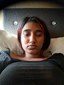 indianpink lips online show from 05-28-26, 12:44