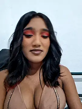 Snapshot of indianpink_lips chatting on 03-18-25, 06:50 indianpink lips online show from 03-18-25, 06:50