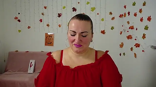 DianaMGG online show from 11-27-25, 06:47