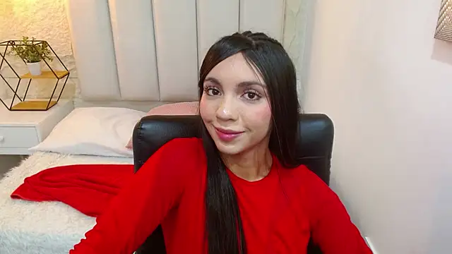 Snapshot of camilah_tk chatting on 05-14-26, 12:35 camilah tk online show from 05-14-26, 12:35