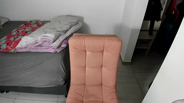 Greciaruiz  online show from 05-26-26, 12:53