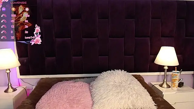 Azaahara  online show from 04-11-26, 12:42