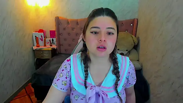 Lianngrace online show from 09-14-25, 01:55