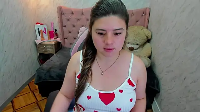 Lianngrace online show from 02-21-26, 02:30