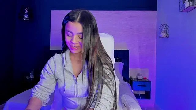 Bella walker  online show from 04-08-26, 08:32