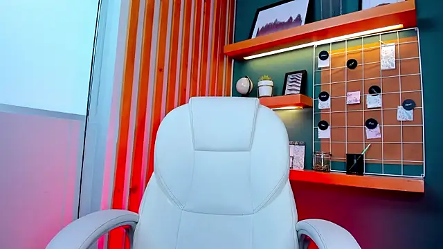 Bella walker  online show from 10-09-25, 08:20