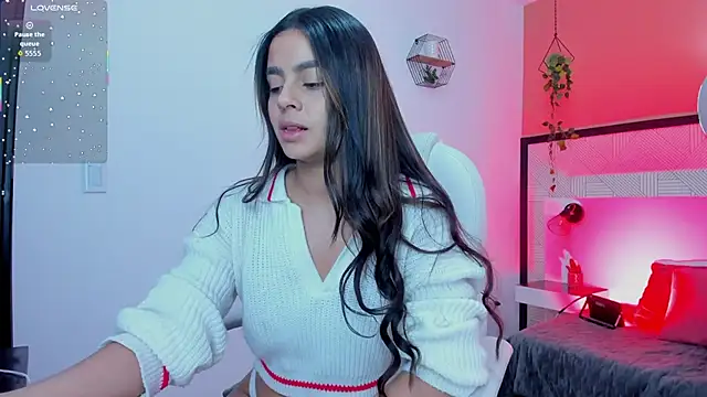 Bella walker  online show from 02-11-26, 07:58