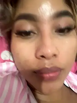 SofiaBennett  online show from 11-16-25, 12:37