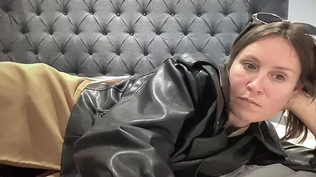 Snapshot of eatmypie69 chatting on 10-12-25, 07:15 eatmypie69 online show from 10-12-25, 07:15