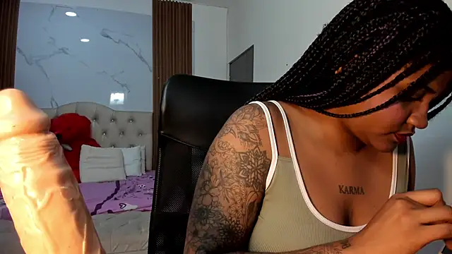 Snapshot of ZahraRose chatting on 02-09-26, 08:29 ZahraRose online show from 02-09-26, 08:29