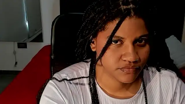 Snapshot of ZahraRose chatting on 10-15-25, 07:55 ZahraRose online show from 10-15-25, 07:55