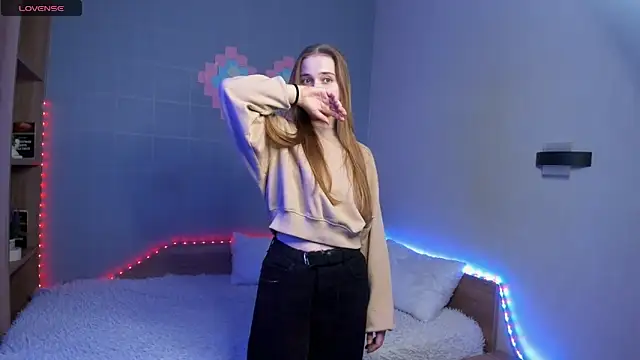 TaiteHankins online show from 03-14-25, 02:08