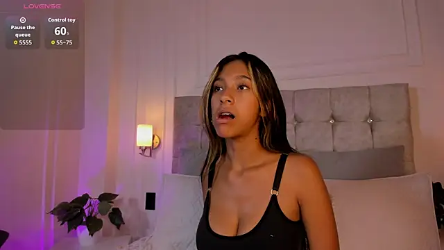 JasmineRoss 1 online show from 11-22-25, 07:13