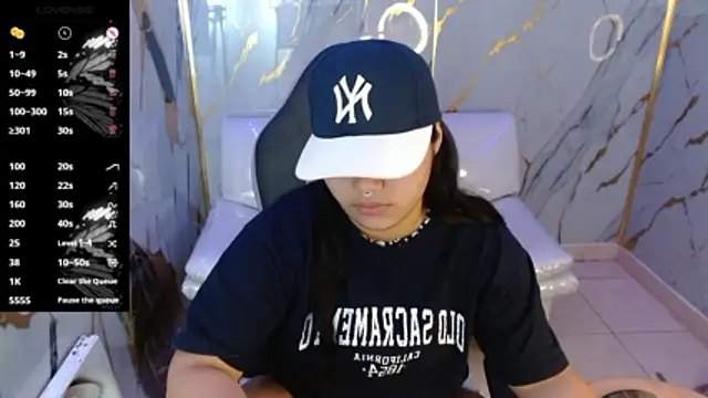 melany rouse18 online show from 03-23-26, 02:44