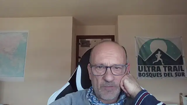 Snapshot of llopaco chatting on 02-12-26, 11:10 llopaco online show from 02-12-26, 11:10