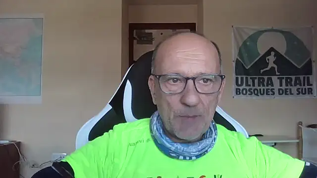 Snapshot of llopaco chatting on 02-19-26, 12:02 llopaco online show from 02-19-26, 12:02