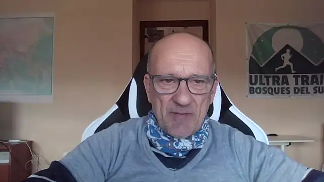 Snapshot of llopaco chatting on 02-09-26, 10:57 llopaco online show from 02-09-26, 10:57