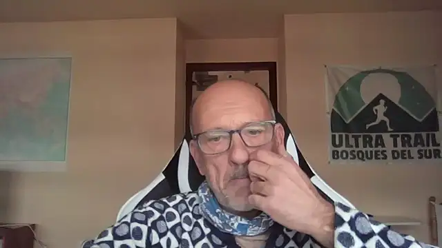 llopaco online show from 12-14-25, 12:00