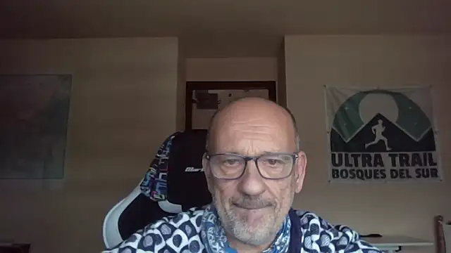 Snapshot of llopaco chatting on 02-05-26, 10:55 llopaco online show from 02-05-26, 10:55