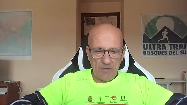 Snapshot of llopaco chatting on 02-26-26, 11:21 llopaco online show from 02-26-26, 11:21