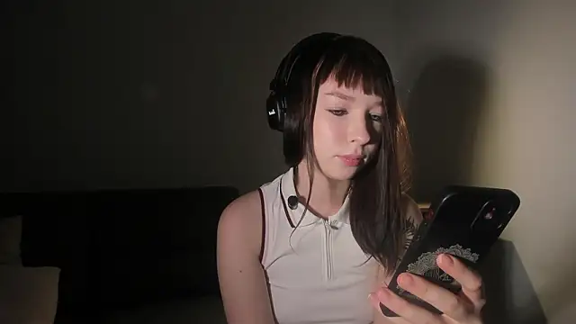 Sindy Juxx online show from 03-21-26, 04:22