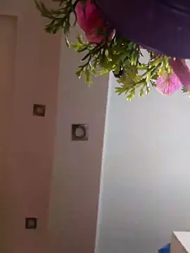 Loly2025 online show from 02-19-25, 02:44