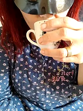 Loly2025 online show from 05-08-26, 01:59