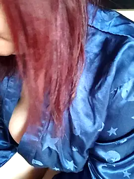 Loly2025 online show from 04-18-26, 04:09