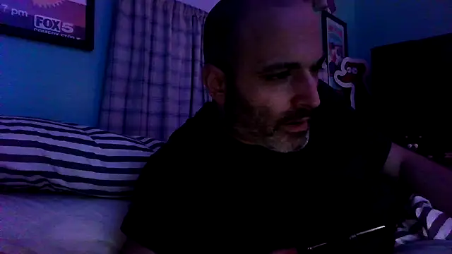 Snapshot of Novabear6996 chatting on 07-19-26, 06:44 Novabear6996 online show from 07-19-26, 06:44