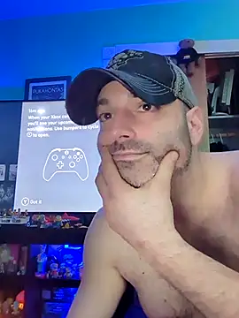 Novabear6996 online show from 05-26-26, 07:06