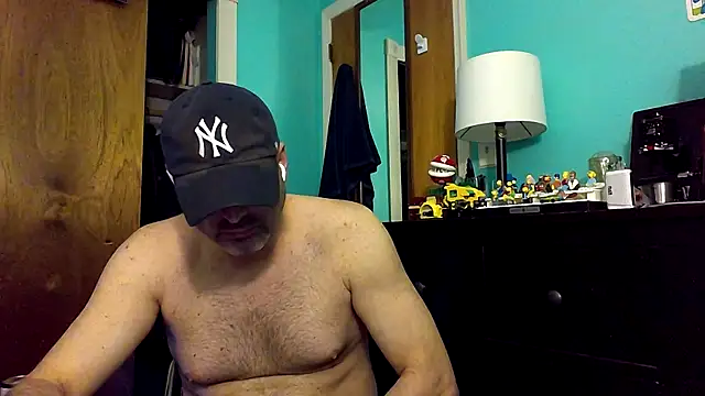 Snapshot of Novabear6996 chatting on 02-27-25, 08:02 Novabear6996 online show from 02-27-25, 08:02