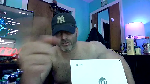 Novabear6996 online show from 11-29-25, 08:14