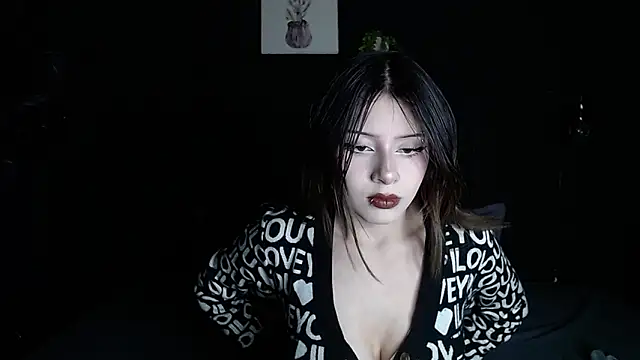 fyreandfox  online show from 11-24-25, 08:31