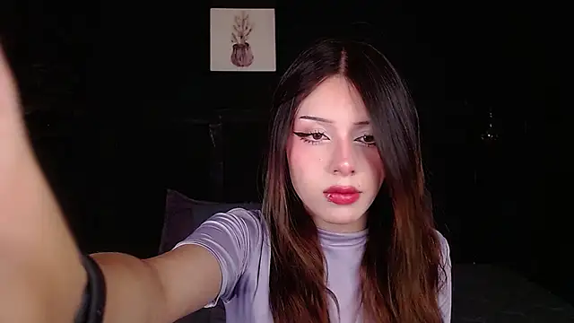 fyreandfox  online show from 11-18-25, 06:55