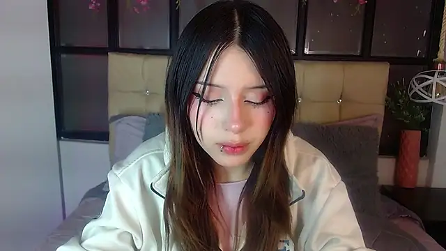 fyreandfox  online show from 11-26-25, 08:20