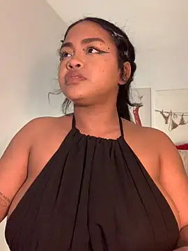 Dahiana Giil online show from 12-03-25, 07:41