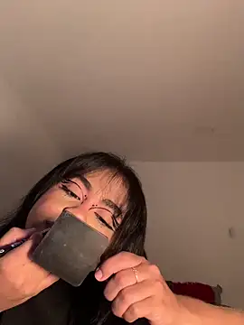 Dahiana Giil online show from 01-06-26, 08:18