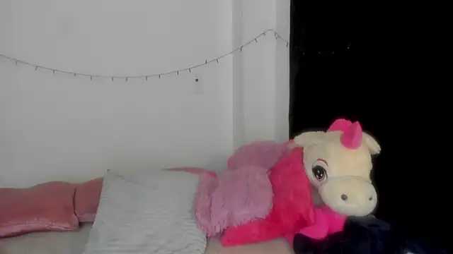 Danna Myst online show from 01-17-26, 02:37