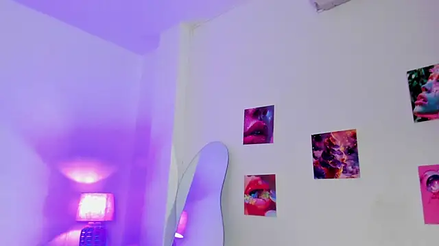 naomy 68 online show from 10-24-25, 03:05