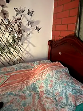 Bonbom sr online show from 11-01-25, 03:46