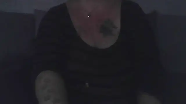 Snapshot of sizha6 chatting on 10-08-25, 10:21 sizha6 online show from 10-08-25, 10:21