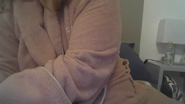 sizha6 online show from 12-02-25, 06:48