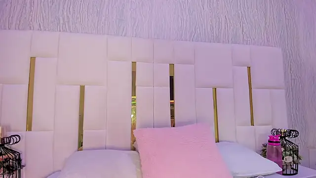 hillary uckerman  online show from 10-04-25, 11:34