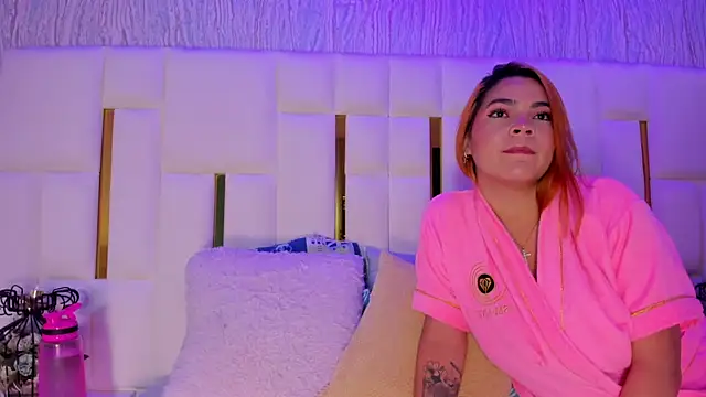 hillary uckerman  online show from 03-04-26, 11:40