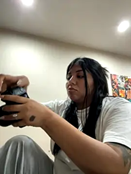 Karla Stein2025 online show from 11-05-25, 02:58