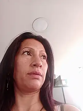 Aisha Nowak online show from 01-09-26, 09:44