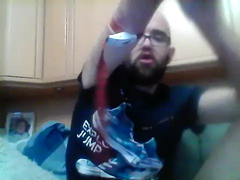 Andre35w online show from 12-16-25, 05:50